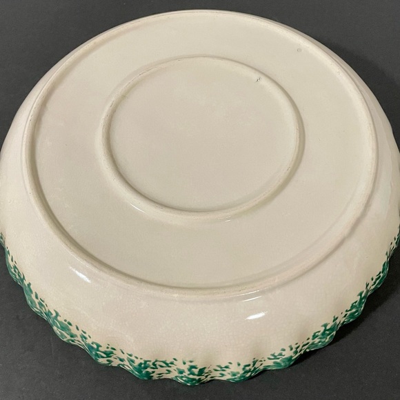 Flower Basket Pie Plate Pottery with Ruffle Edge in Green Sponge Paint 1980’s - Picture 4 of 8
